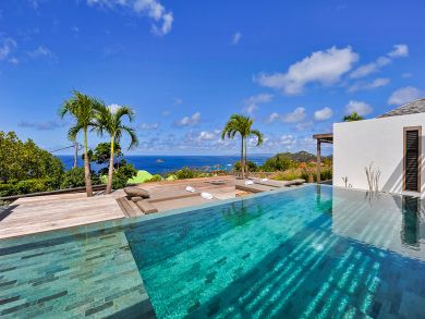 St. Barts Home 897933