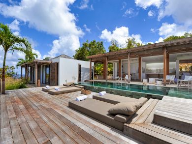 St. Barts Home 897933