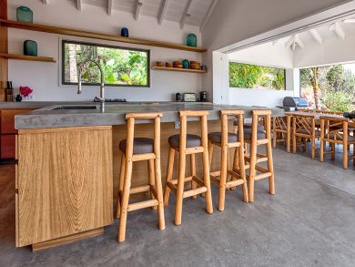 St. Barts Home 897934