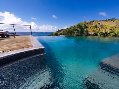St. Barts Home 897935