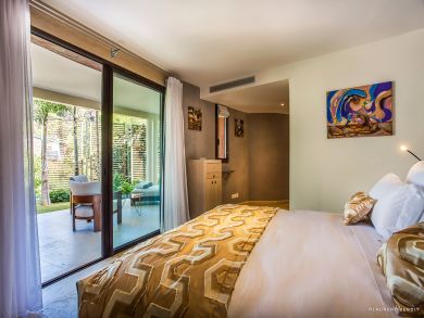St. Barts Home 897935