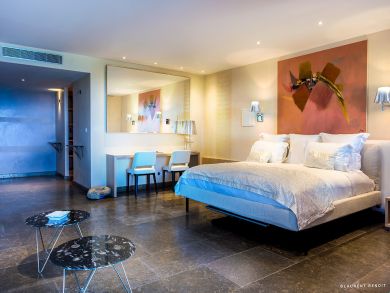 St. Barts Home 897935