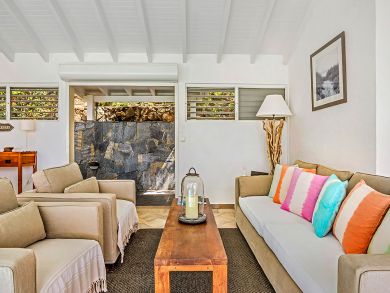 St. Barts Home 897937