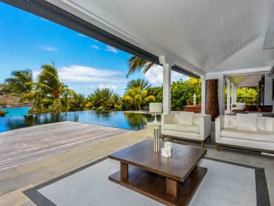 St. Barts Home 897938