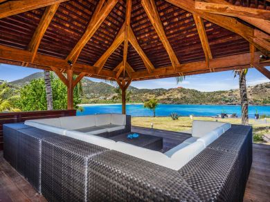 St. Barts Home 897938