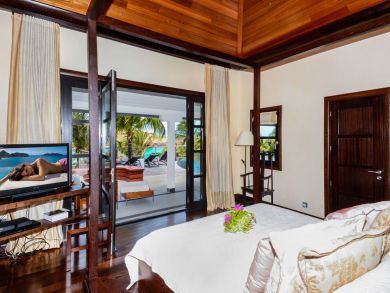 St. Barts Home 897938
