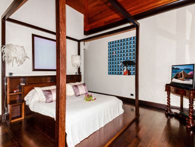 St. Barts Home 897938