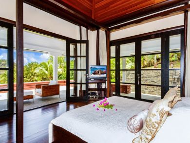 St. Barts Home 897938