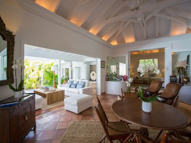St. Barts Home 897939