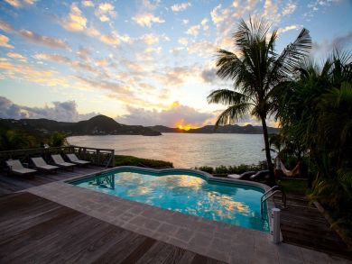 St. Barts Home 897939
