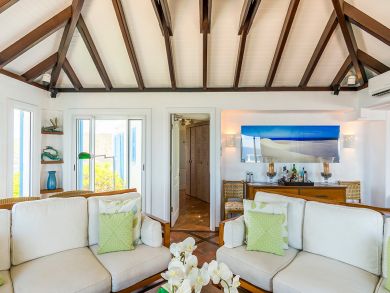St. Barts Home 897940