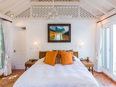 St. Barts Home 897940