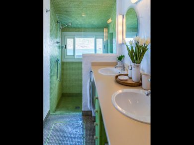 St. Barts Home 897940