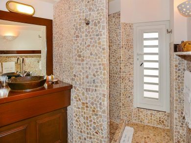 St. Barts Home 897942