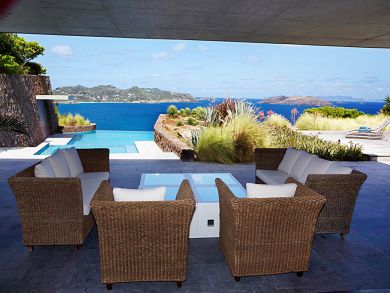 St. Barts Home 897944