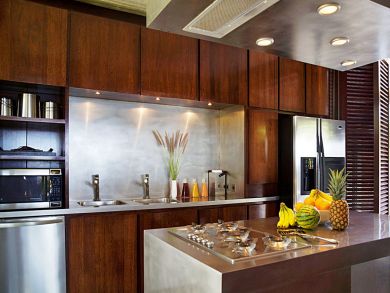 St. Barts Home 897944