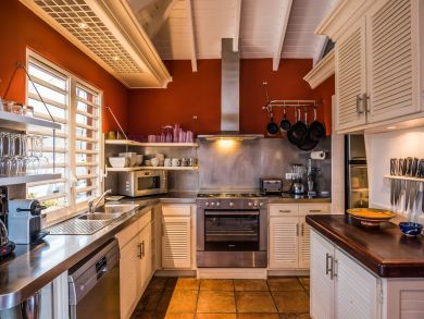 St. Barts Home 897945