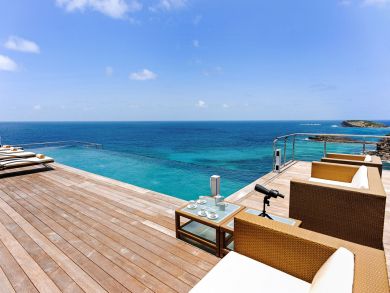 St. Barts Home 897946