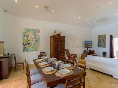 St. Barts Home 897948