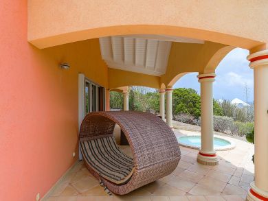 St. Barts Home 897948