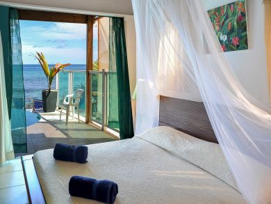 St. Barts Home 897949