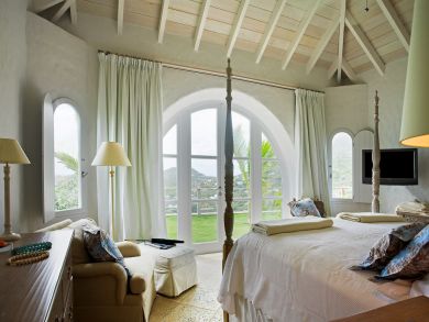 St. Barts Home 897950
