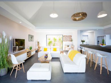St. Barts Home 897952