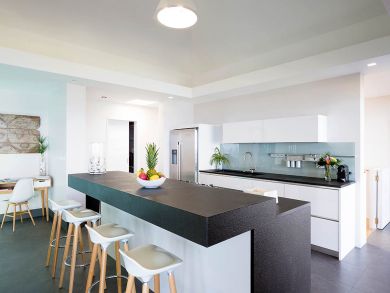 St. Barts Home 897952
