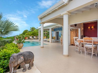 St. Barts Home 897955