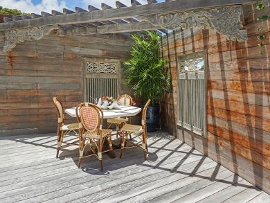 St. Barts Home 897955