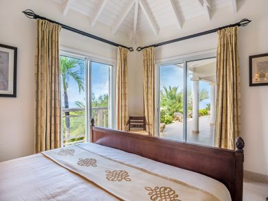 St. Barts Home 897955