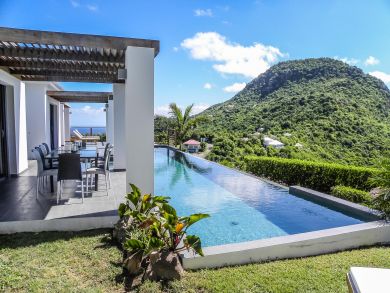 St. Barts Home 897957