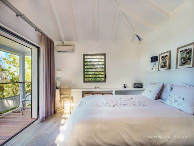 St. Barts Home 897958