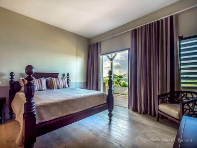 St. Barts Home 897958
