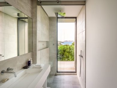 St. Barts Home 897960