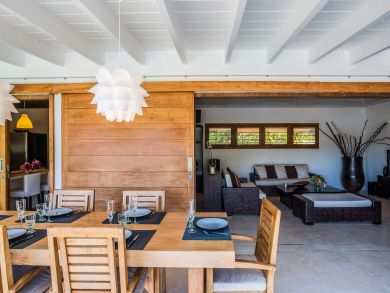 St. Barts Home 897961