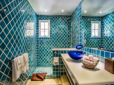 St. Barts Home 897962