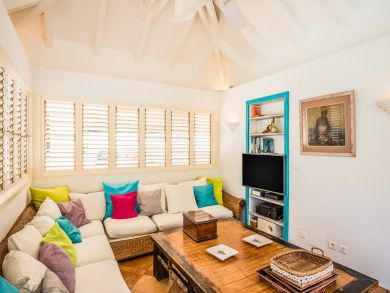St. Barts Home 897963