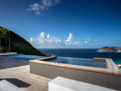 St. Barts Home 897964