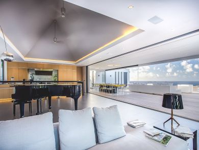 St. Barts Home 897964