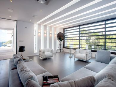 St. Barts Home 897964