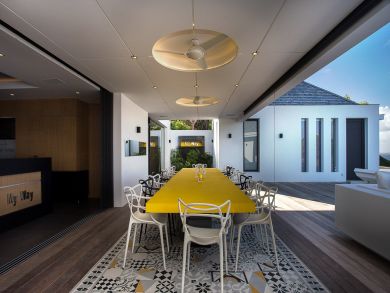 St. Barts Home 897964