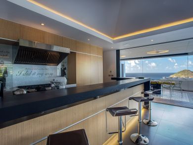 St. Barts Home 897964