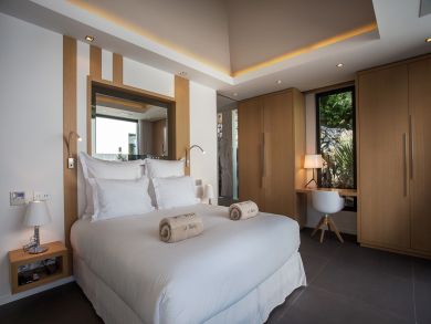St. Barts Home 897964