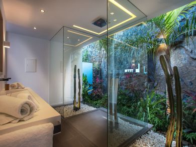 St. Barts Home 897964