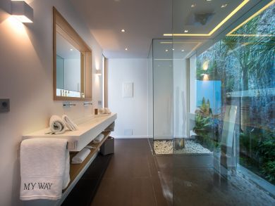 St. Barts Home 897964