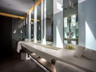 St. Barts Home 897964
