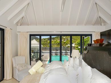 St. Barts Home 897967