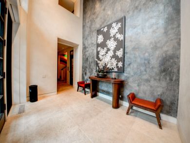 Spacious Hallway