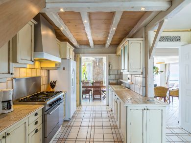 St. Barts Home 897970